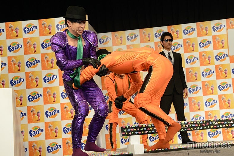 ゴールデンボンバー