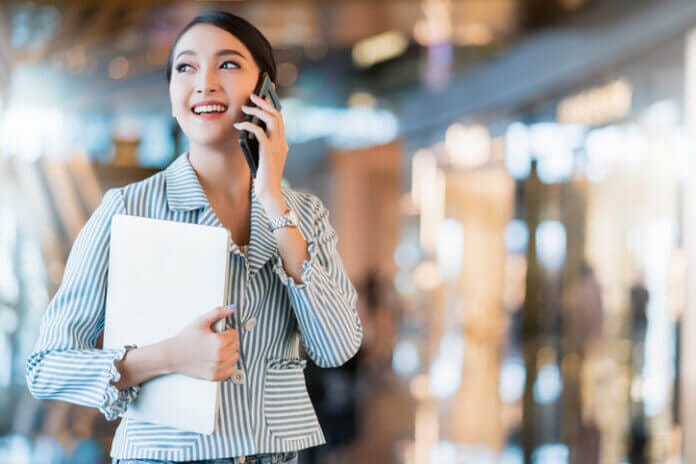 甘えられない性格は損をする!?甘え上手になるポイント5つ