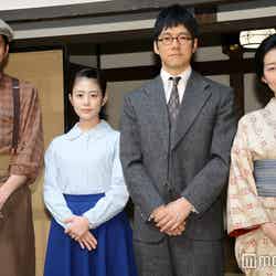 朝の連続テレビ小説「とと姉ちゃん」（左から）向井理、高畑充希、西島秀俊、木村多江（C）モデルプレス