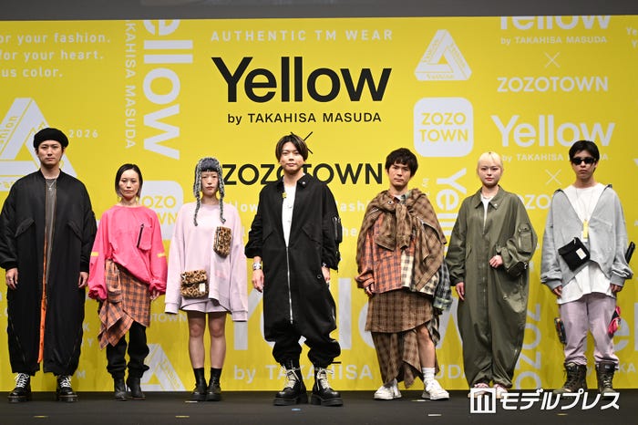 増田貴久とZOZO社員のモデル(C)モデルプレス