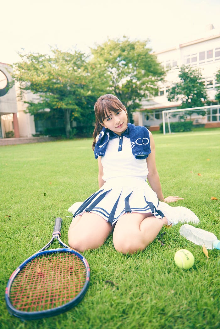 龍夢柔(ロン・モンロウ)1st Photo Book/撮影:小暮和音