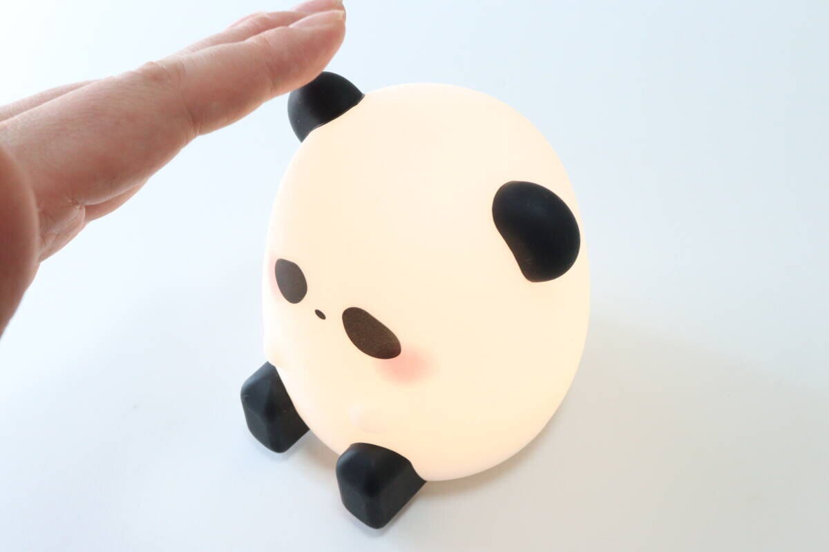 センサーライト（パンダ）　点灯