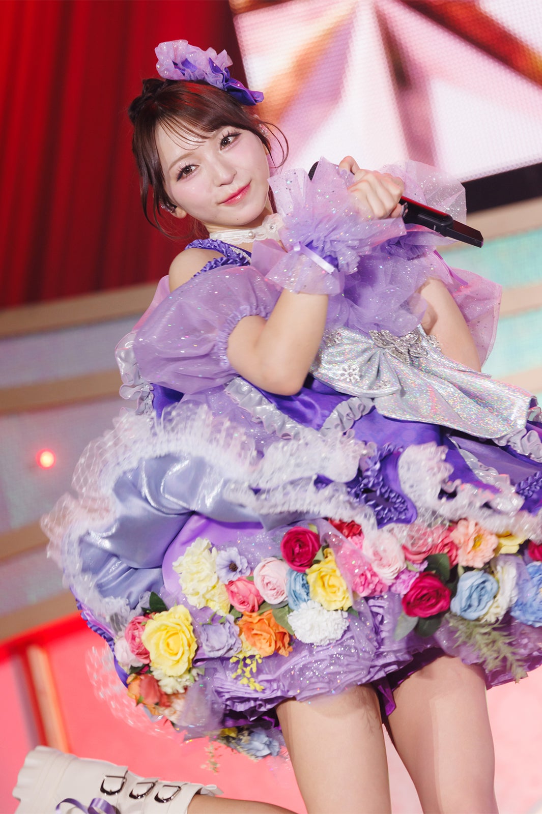 塩川莉世／PHOTO：ヨシモリユウナ、河村美貴