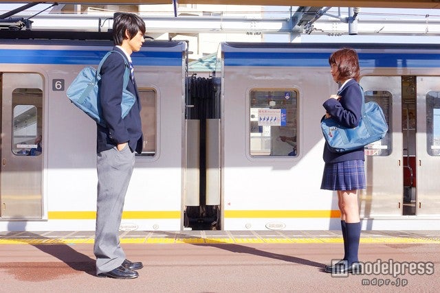 福士蒼汰、有村架純／「ストロボ・エッジ」場面カット