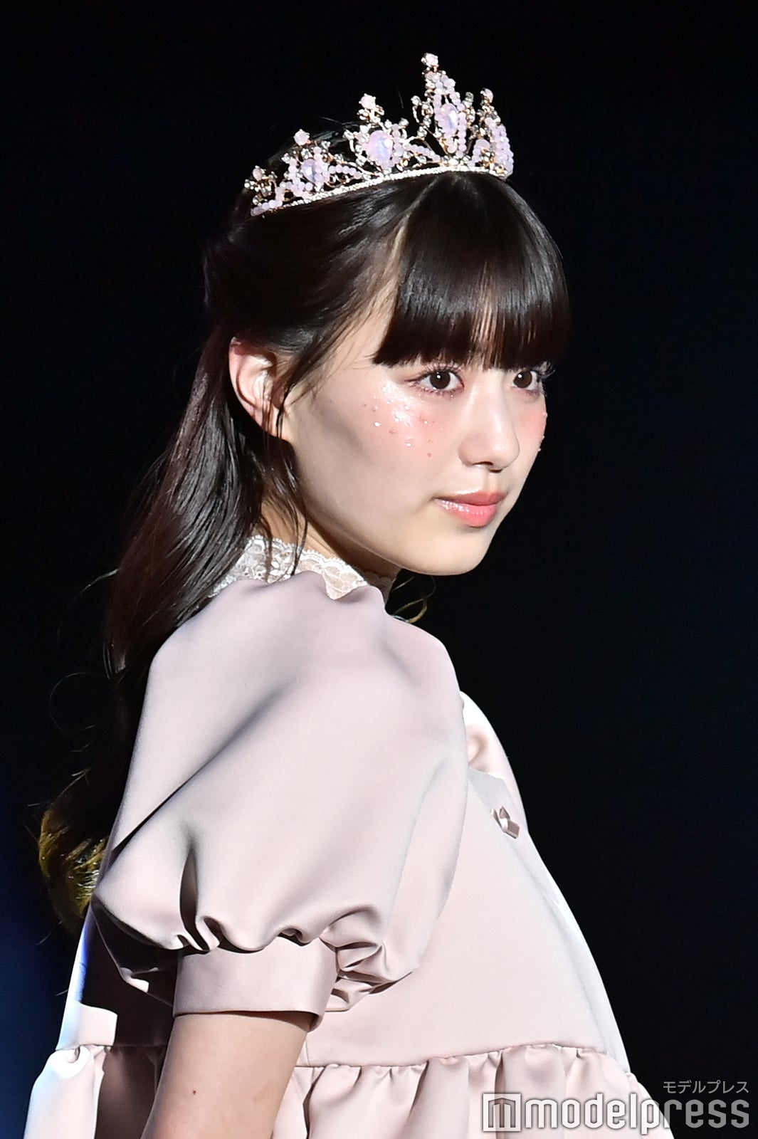 鶴嶋乃愛 （C）モデルプレス