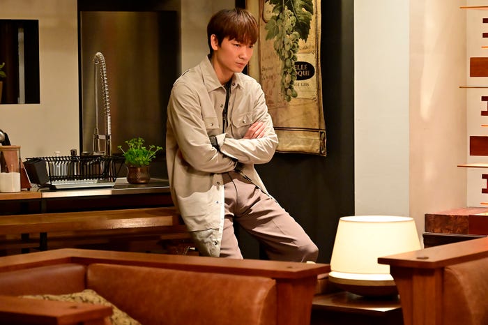 綾野剛 「恋はDeepに」第7話より(C)日本テレビ