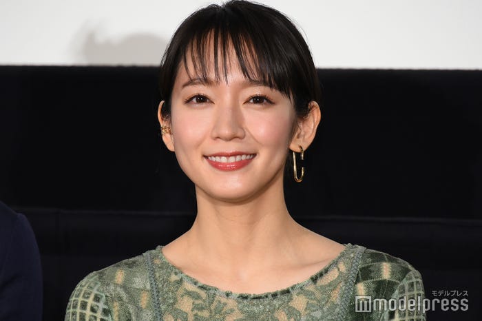 吉岡里帆 ファンからの贈り物公開 ちゃんと届いてます宝物です モデルプレス 吉岡里帆 ファンからの贈り物公開 ちゃんと届いてます宝物です モデルプレス