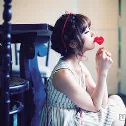 菅野結以/「LARME」004誌面「ロリータ」特集より/画像提供:徳間書店