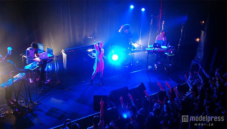 大塚 愛、サプライズ発表も　全国ツアー開幕で新たな魅力を開花