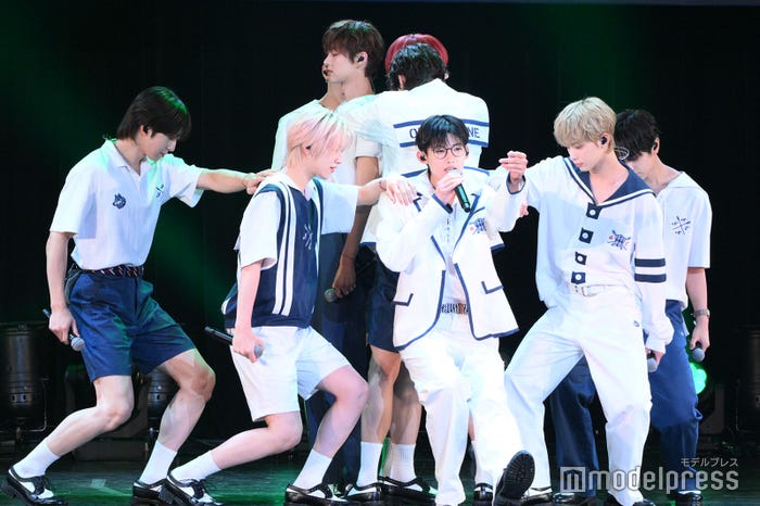 &TEAM(C)モデルプレス