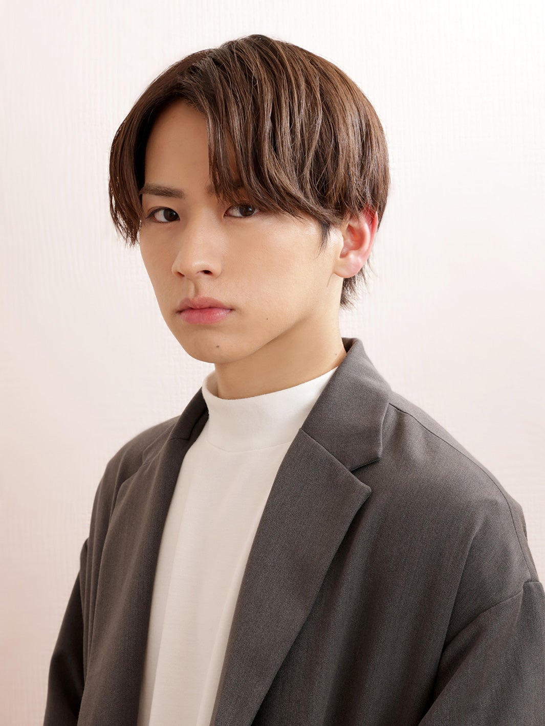 佐藤友祐（C）「不幸くんはキスするしかない！」製作委員会・MBS