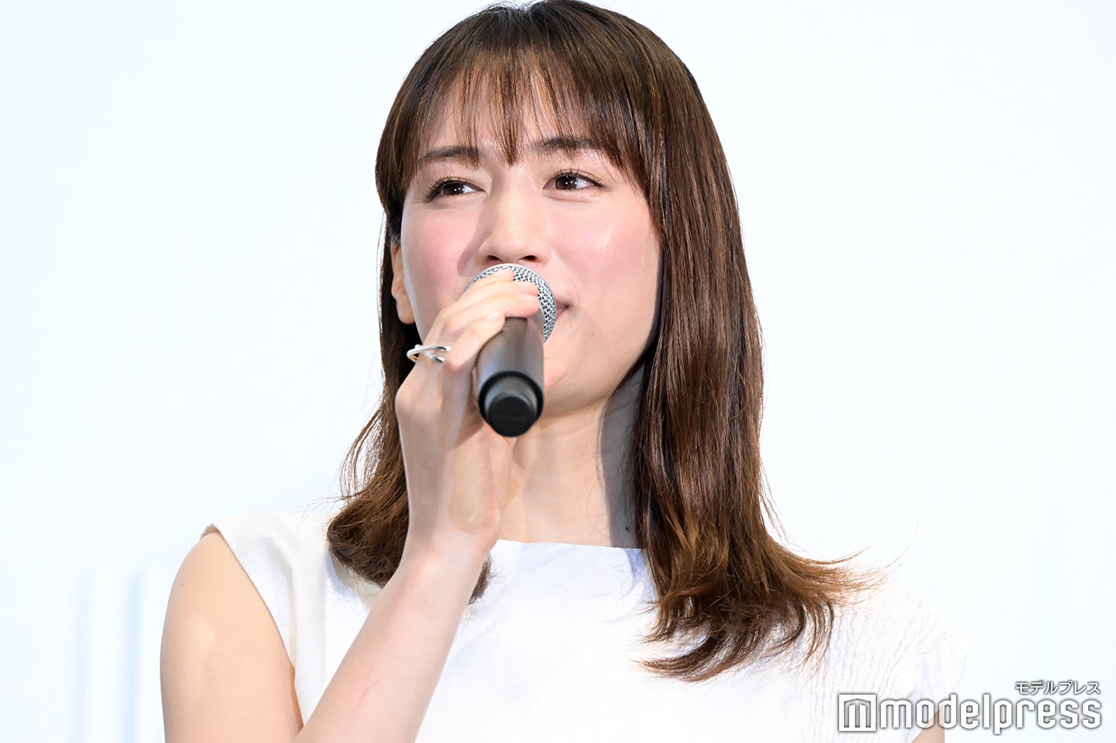 綾瀬はるか （C）モデルプレス