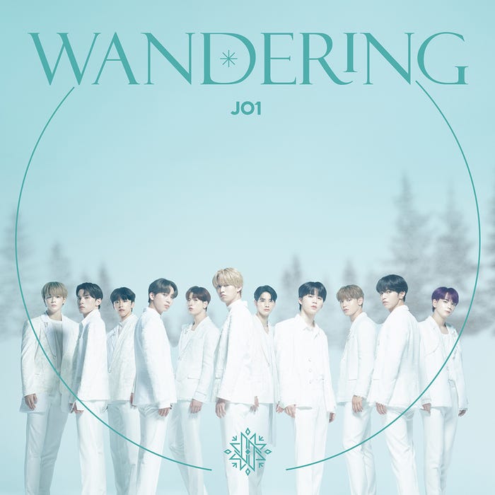 JO1「WANDERING」ジャケットA(C)LAPONE ENTERTAINMENT