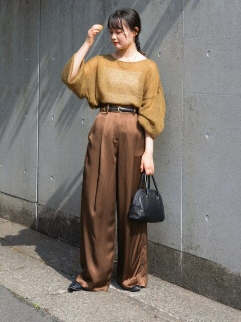 秋コーデ　ブラウン