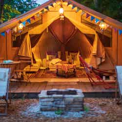 1日1組限定でラグジュアリーなテントに宿泊可能/画像提供:白馬樅の木ホテル