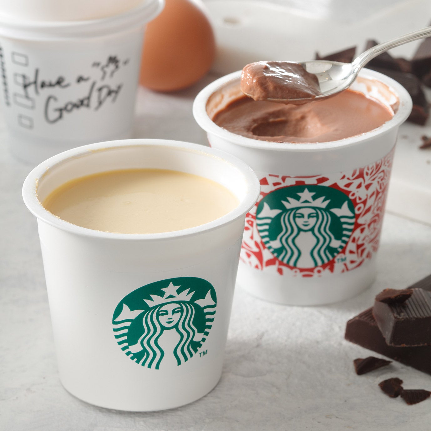 スタバ、海外で人気の「プリン」が限定デザインで日本初上陸