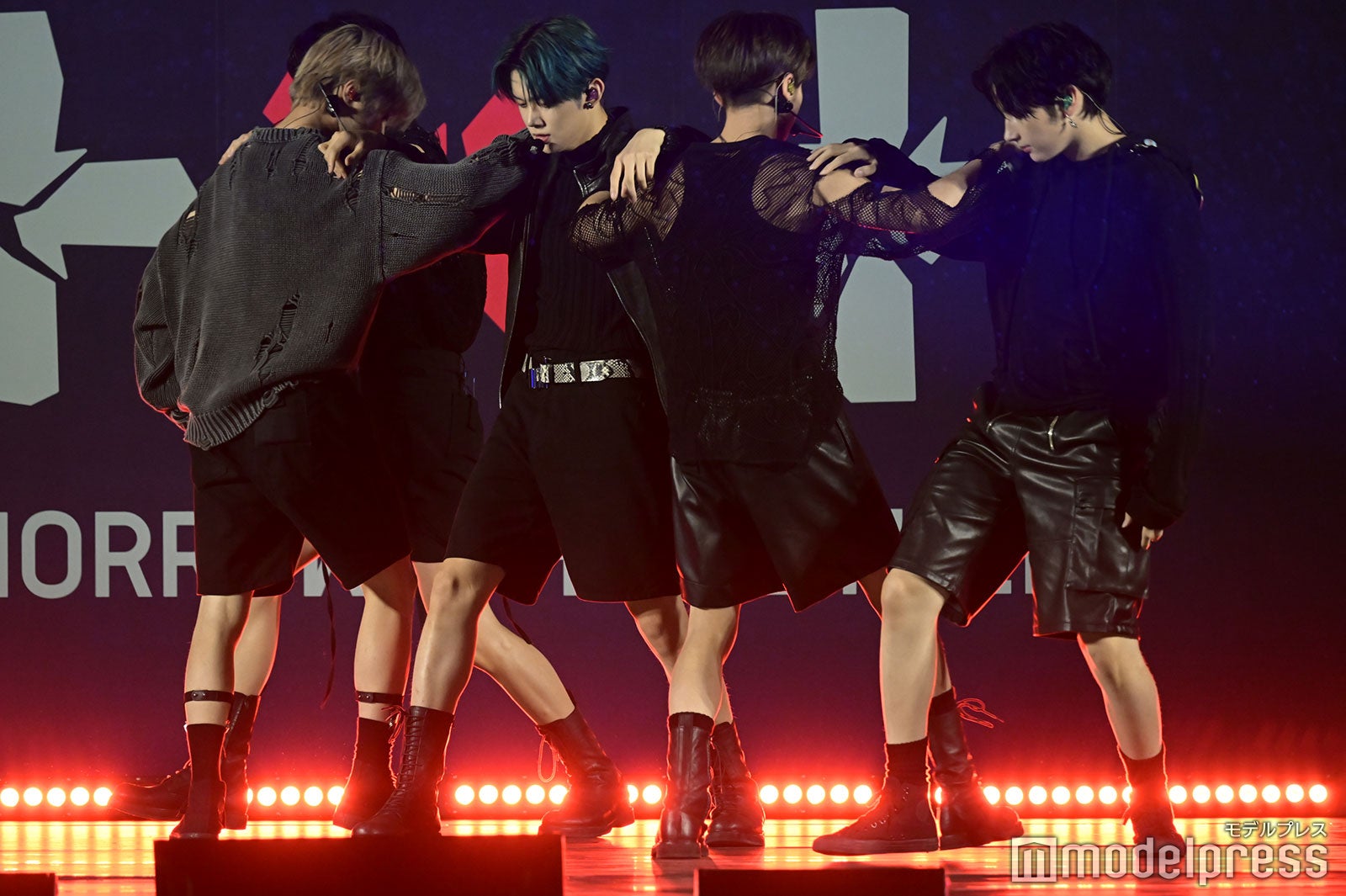 TOMORROW X TOGETHER（C）モデルプレス