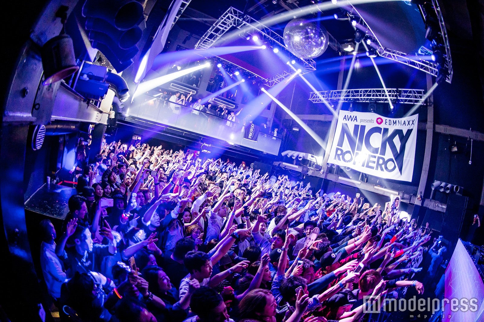 ニッキー・ロメロ、一夜限りの日本初の単独公演の様子／Photo by Masanori Naruse