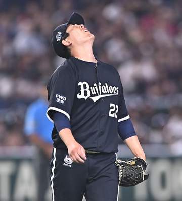 オリックス 九里がメモリアル試合で大乱調 今季自己ワースト6失点降板、まさかの2者連続を含む3被弾