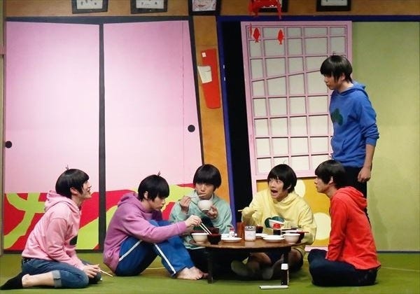 『おそ松さん on STAGE~SIX MEN’S SHOW TIME~』ゲネプロにて(C)赤塚不二夫/「おそ松さん」on STAGE製作委員会2016