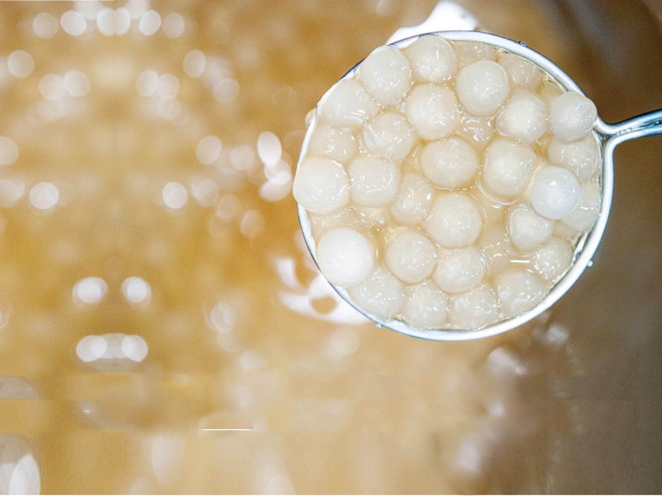 無添加無着色の真っ白で通常のタピオカより少し小粒の美しい生タピオカ／画像提供：CHA NUNG