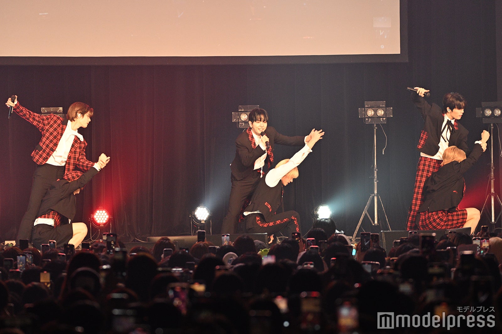 BOYNEXTDOOR（C）モデルプレス