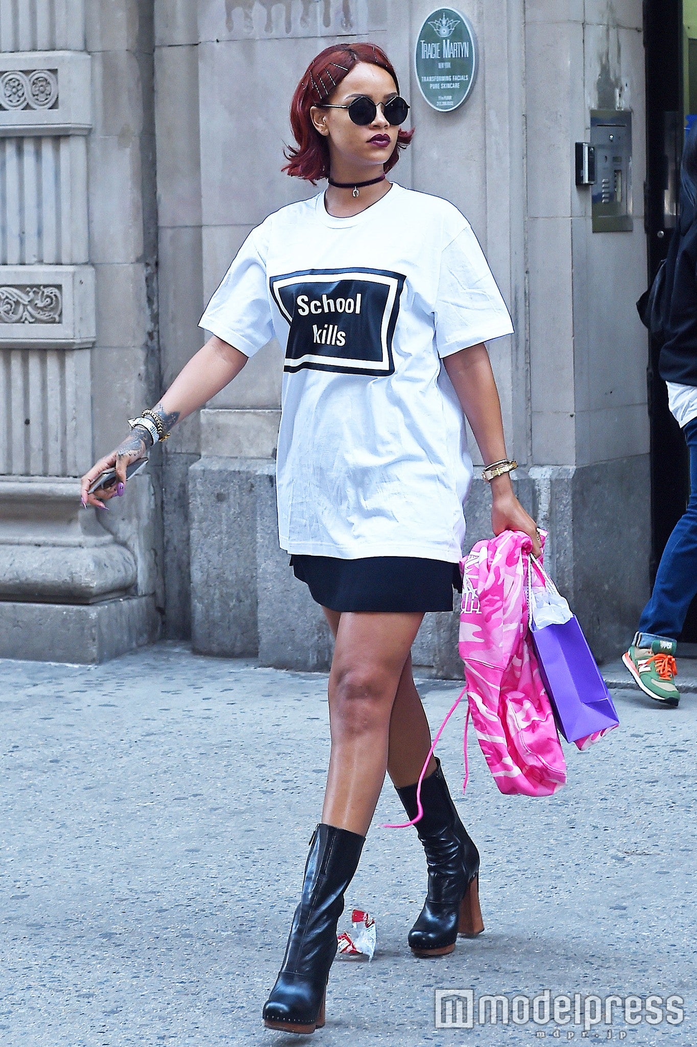 ブルゾンちえみの私服がオシャレ ギャップが凄い 漂うリアーナ感 With Bとの集合ショットも決まってる モデルプレス