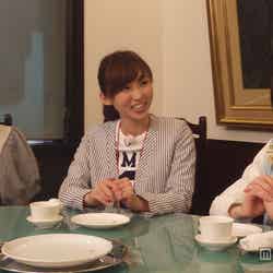 横浜中華街の人気店を巡る(写真中央)吉木りさ(C)CBC