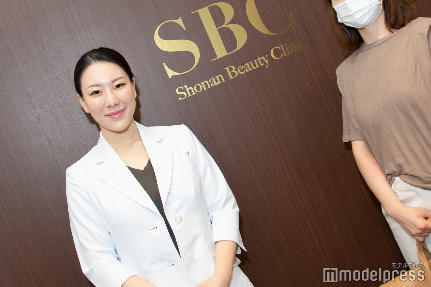 (C)モデルプレス