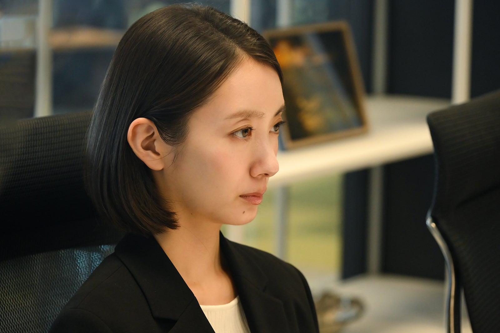 波瑠「フェイクマミー」（C）TBS