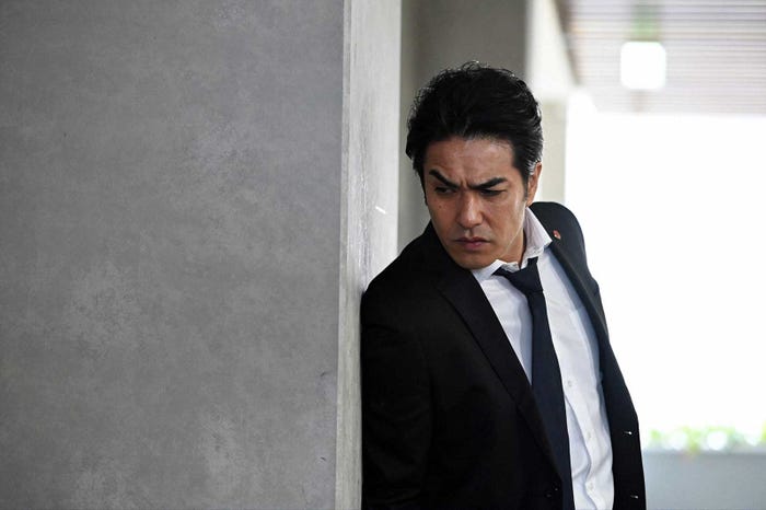 北村一輝「天国と地獄 ~サイコな2人~」第4話より(C)TBS