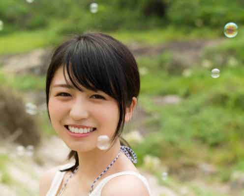 欅坂46長濱ねる、幻の未収録カット公開 写真集「ここから」売り上げ16万部突破