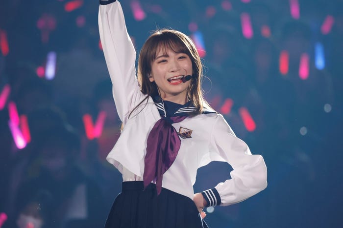 秋元真夏「秋元真夏 卒業コンサート」より(C)乃木坂46LLC