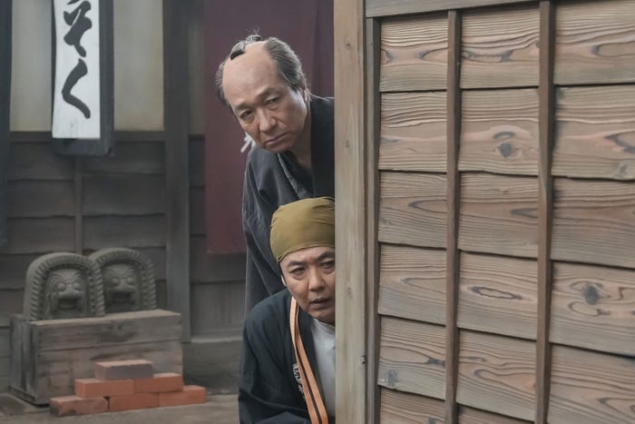 小日向文世、岡部たかし「ばけばけ」第38話(C)NHK