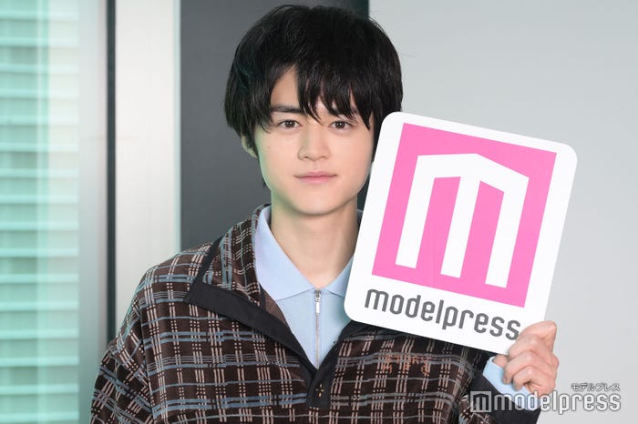 鈴鹿央士(C)モデルプレス