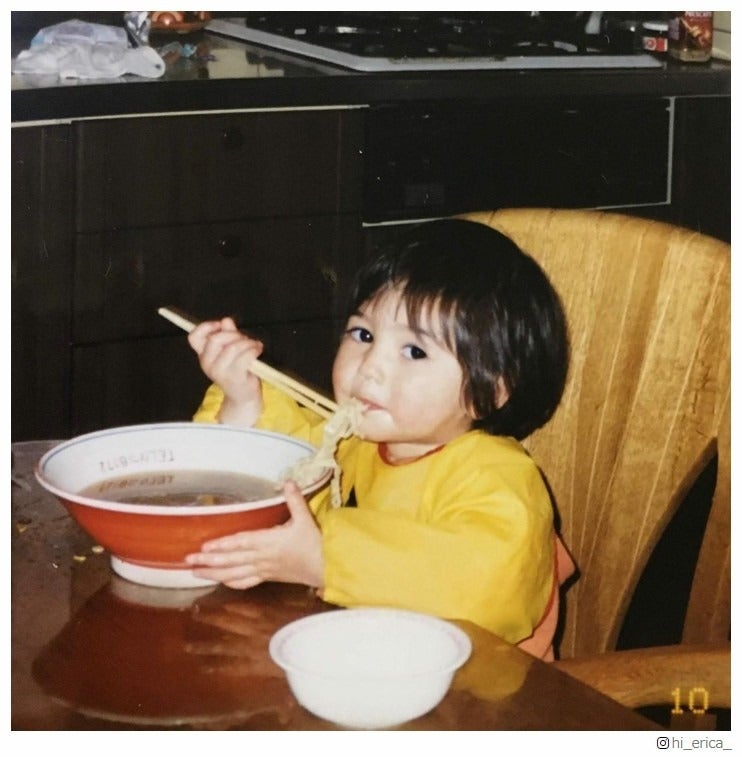 愛花、幼少期からの成長過程に絶賛の声「可愛すぎてびびった」