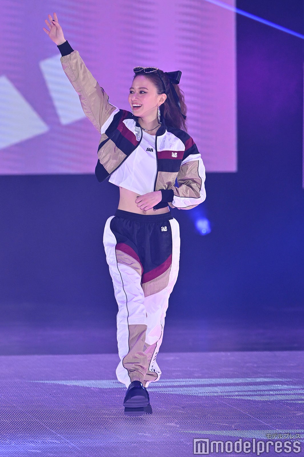 （C）モデルプレス