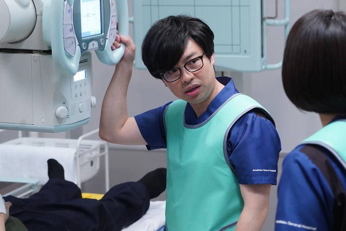 浜野謙太/「ラジエーションハウス~放射線科の診断レポート~」第7話より(C)フジテレビ