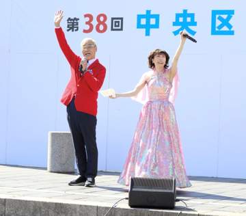 水森かおり、オール巨人とのデュエット舞台に迷子が上がり込むハプニング 2人でママ探す「びっくりした～」