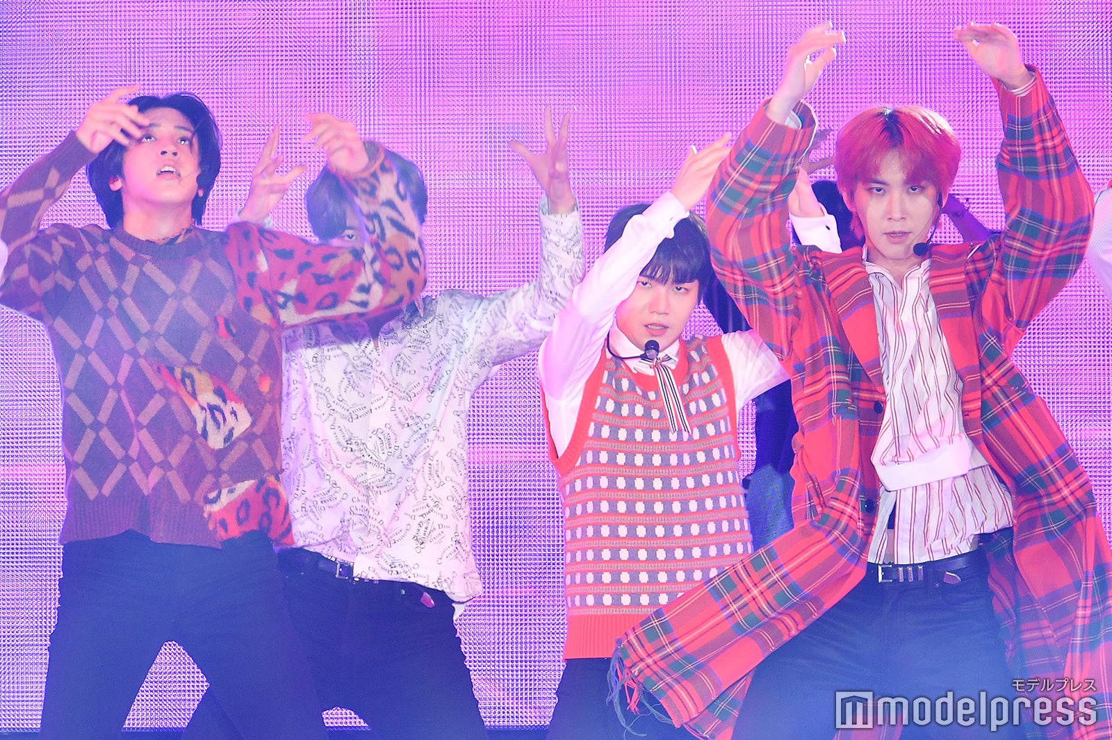 PENTAGON （C）モデルプレス