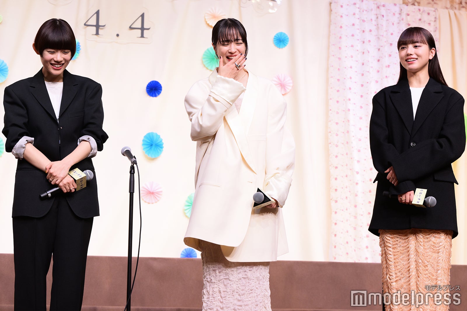 杉咲花、広瀬すず、清原果耶（C）モデルプレス