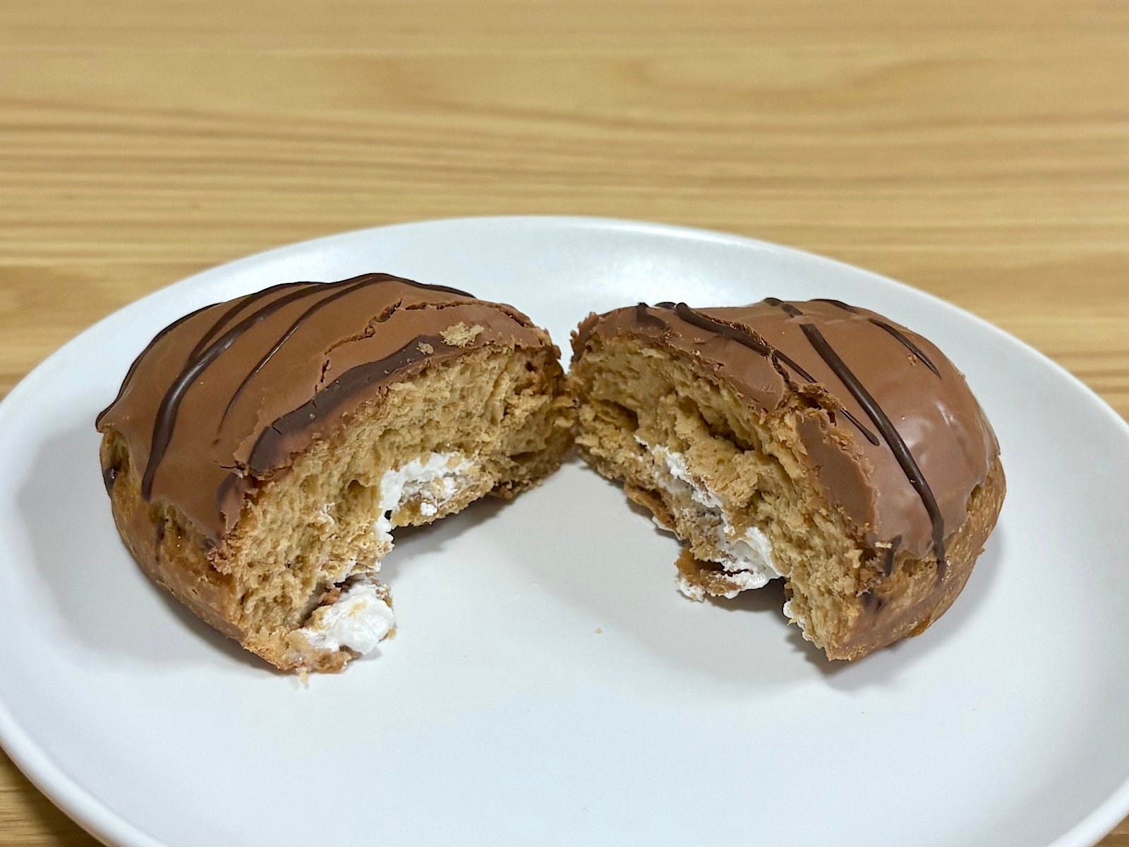 マロン風味チョコとホイップクリームが相性抜群!