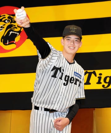 阪神・ドラ4早瀬 背番号44「阪神の早瀬朔って思ってもらえるピッチャーに」 バース＆梅野ら野手色強いイメージ変える！