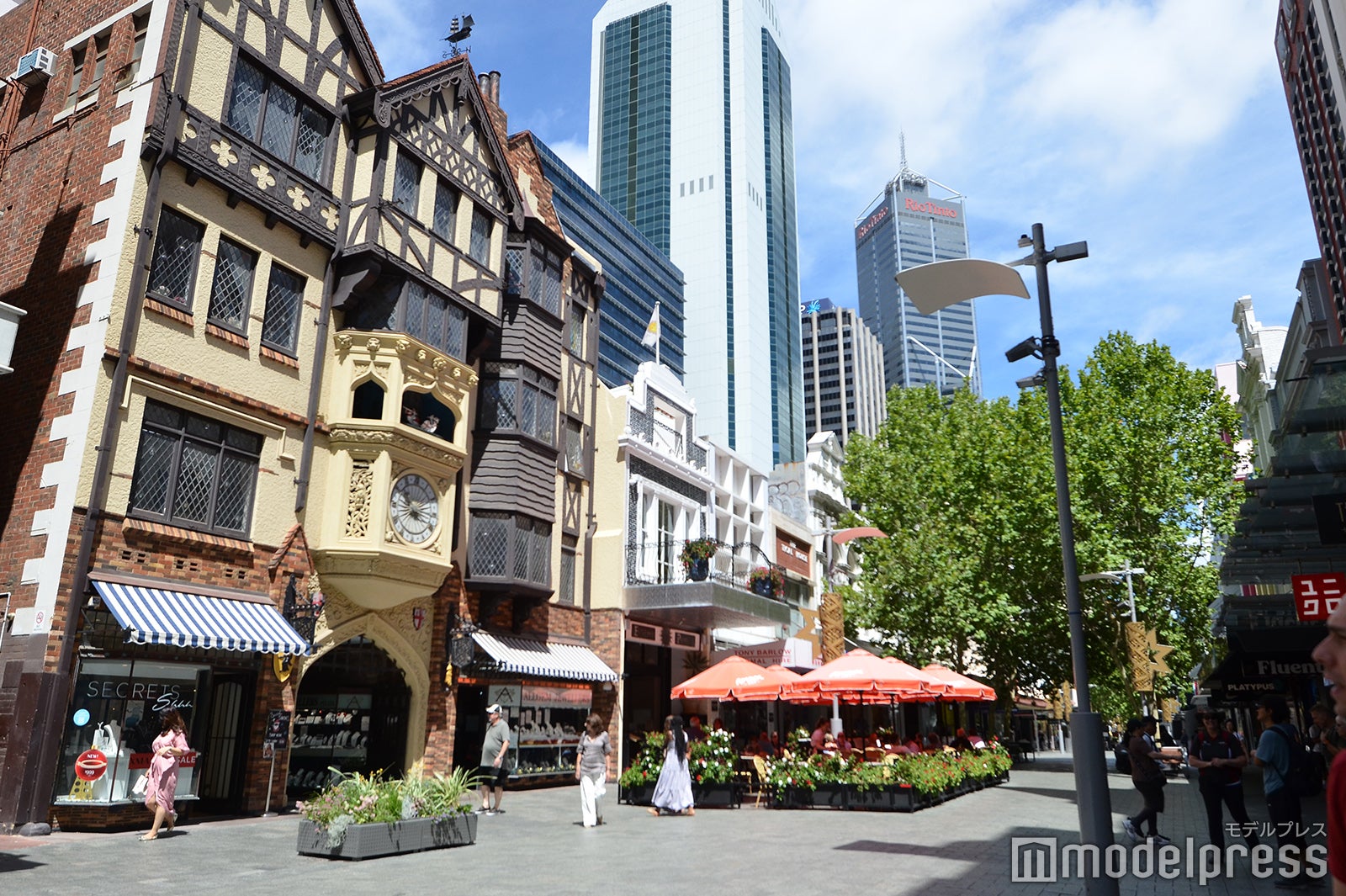 パース（C）モデルプレス