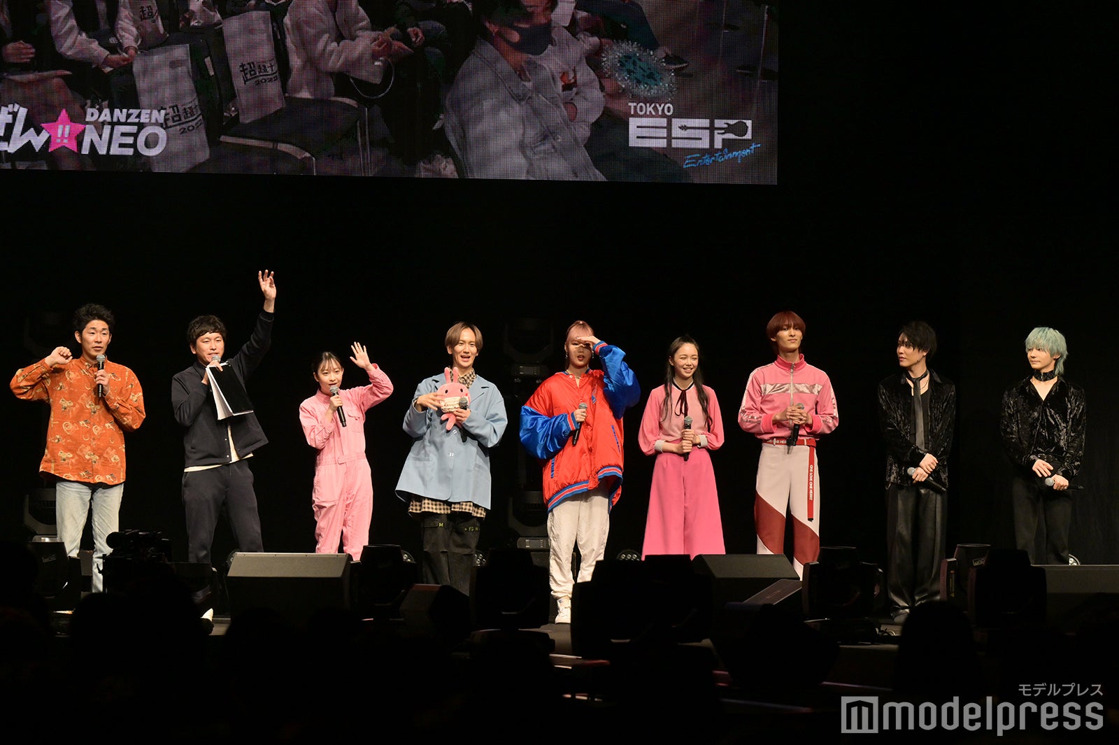 （C）モデルプレス