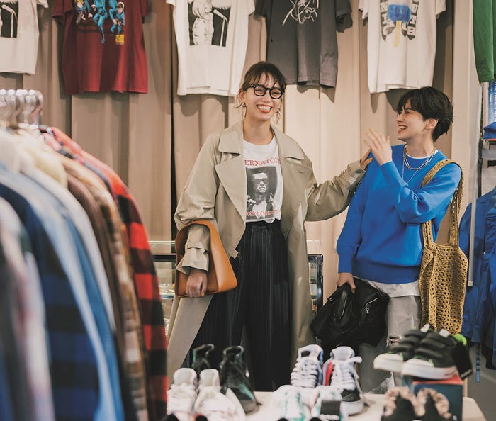 滝沢カレン、ホラン千秋/「Oggi」4月号より(画像提供:小学館)