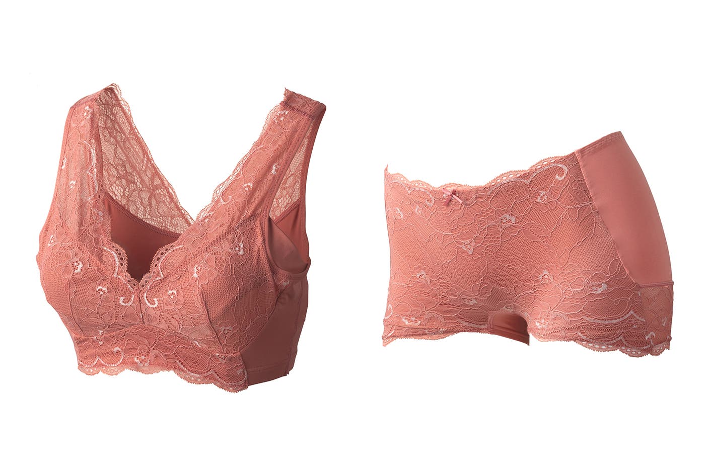 (左から)LUNA(ルーナ)ナチュラルアップナイトブラ、LUNA(ルーナ)ナチュラルアップショーツ