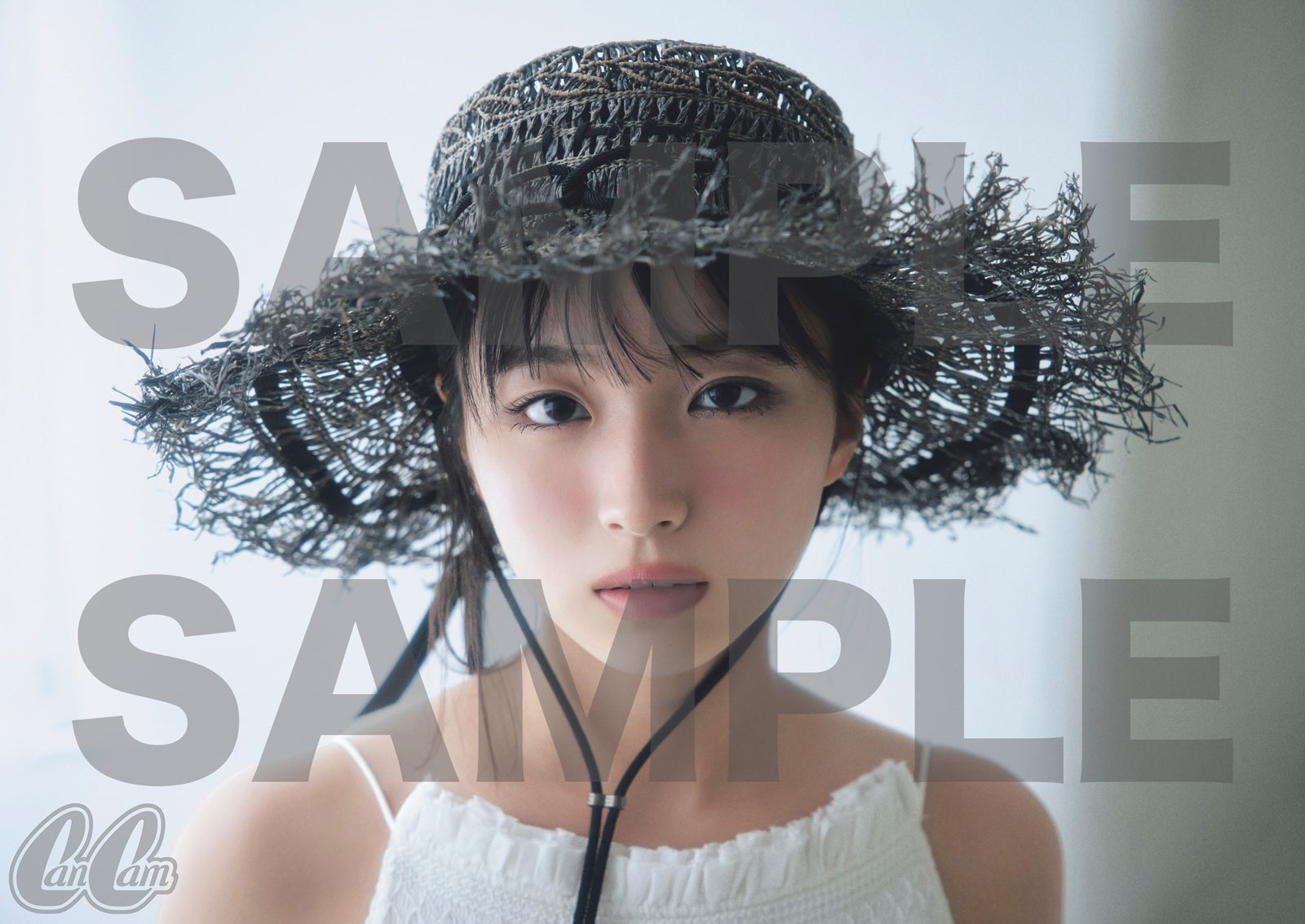 大野愛実「HMV＆BOOKS online限定特典カード」B（提供：小学館）