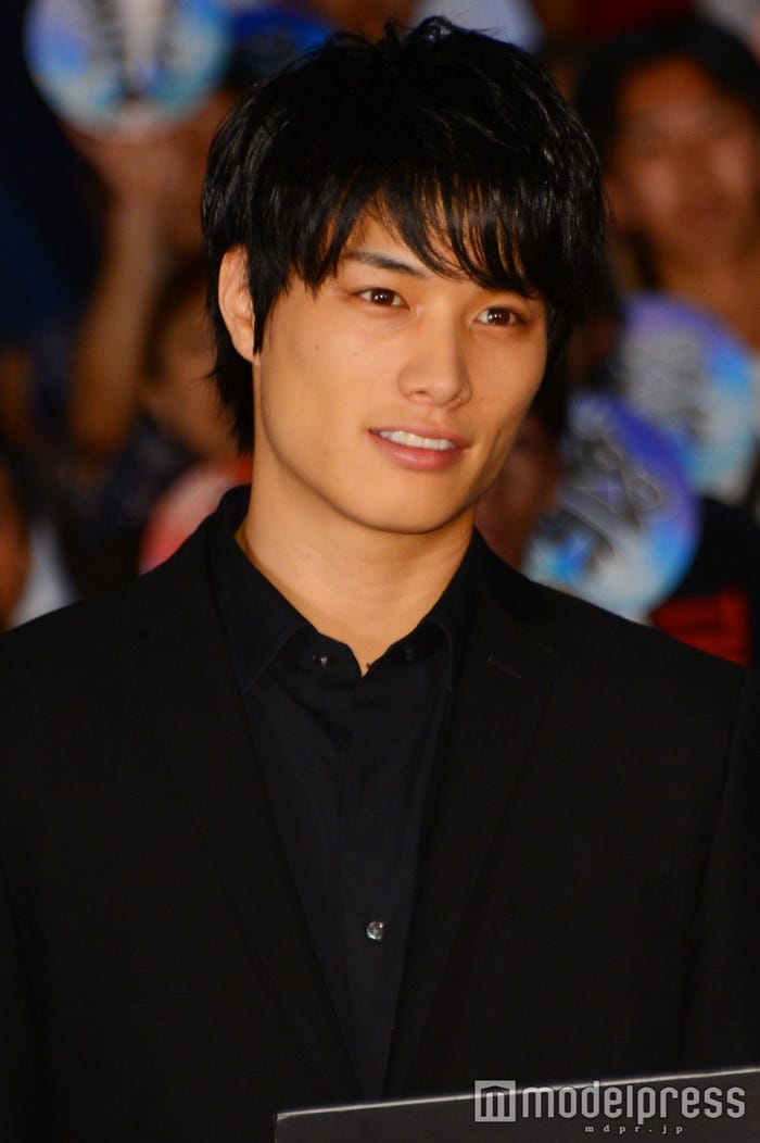 鈴木伸之 (C)モデルプレス