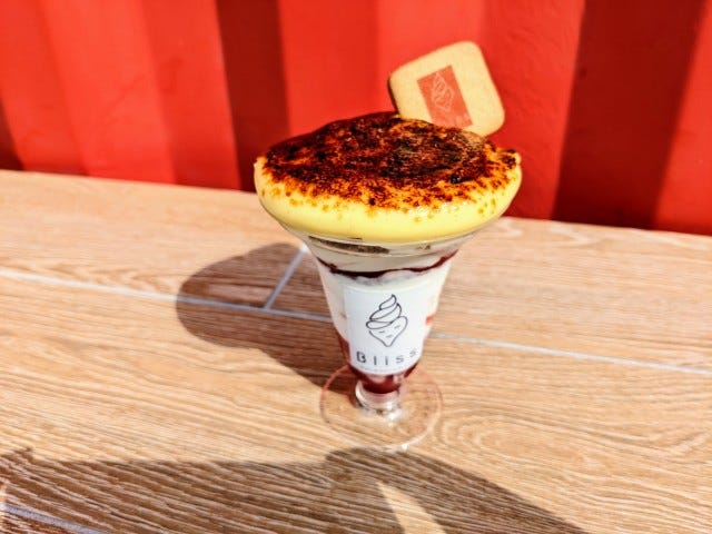 ブリュレのパフェ